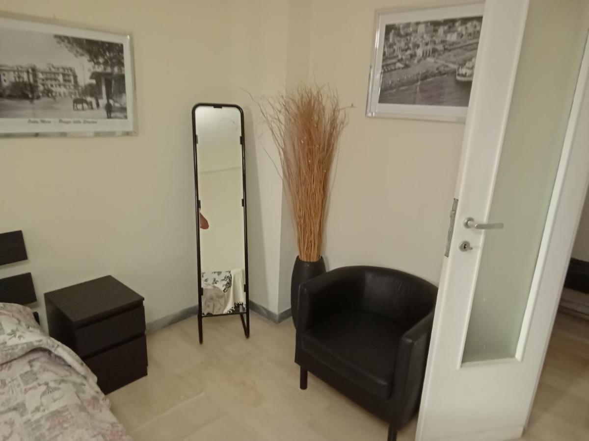Cristina Room Lido di Ostia Eksteriør billede