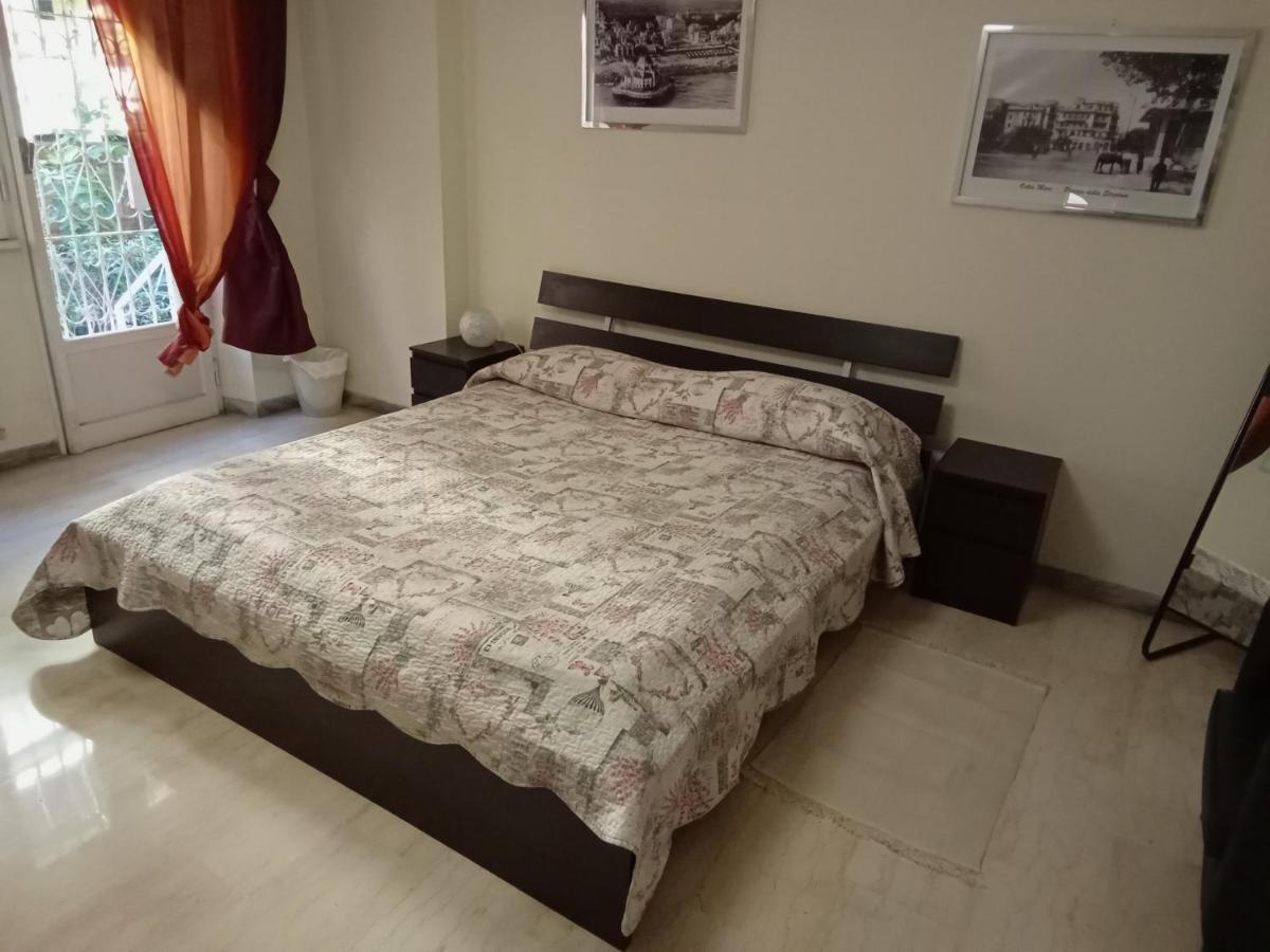 Cristina Room Lido di Ostia Eksteriør billede